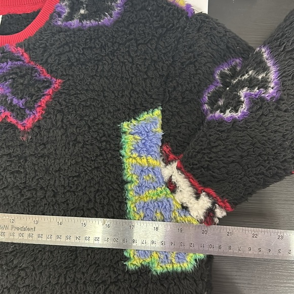 Star Wars Disney Sweater - Picture 10 of 12